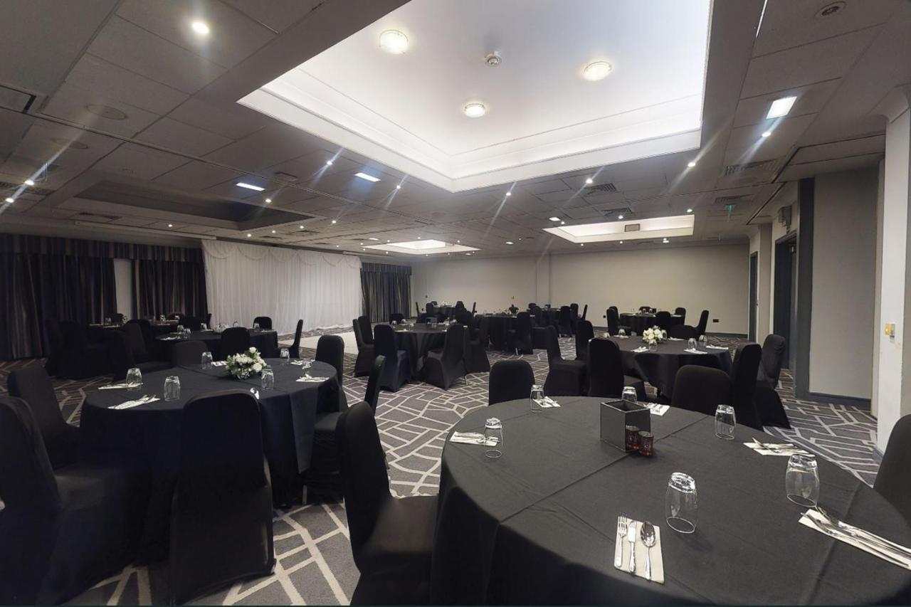 Village Hotel Birmingham Walsall Exterior foto